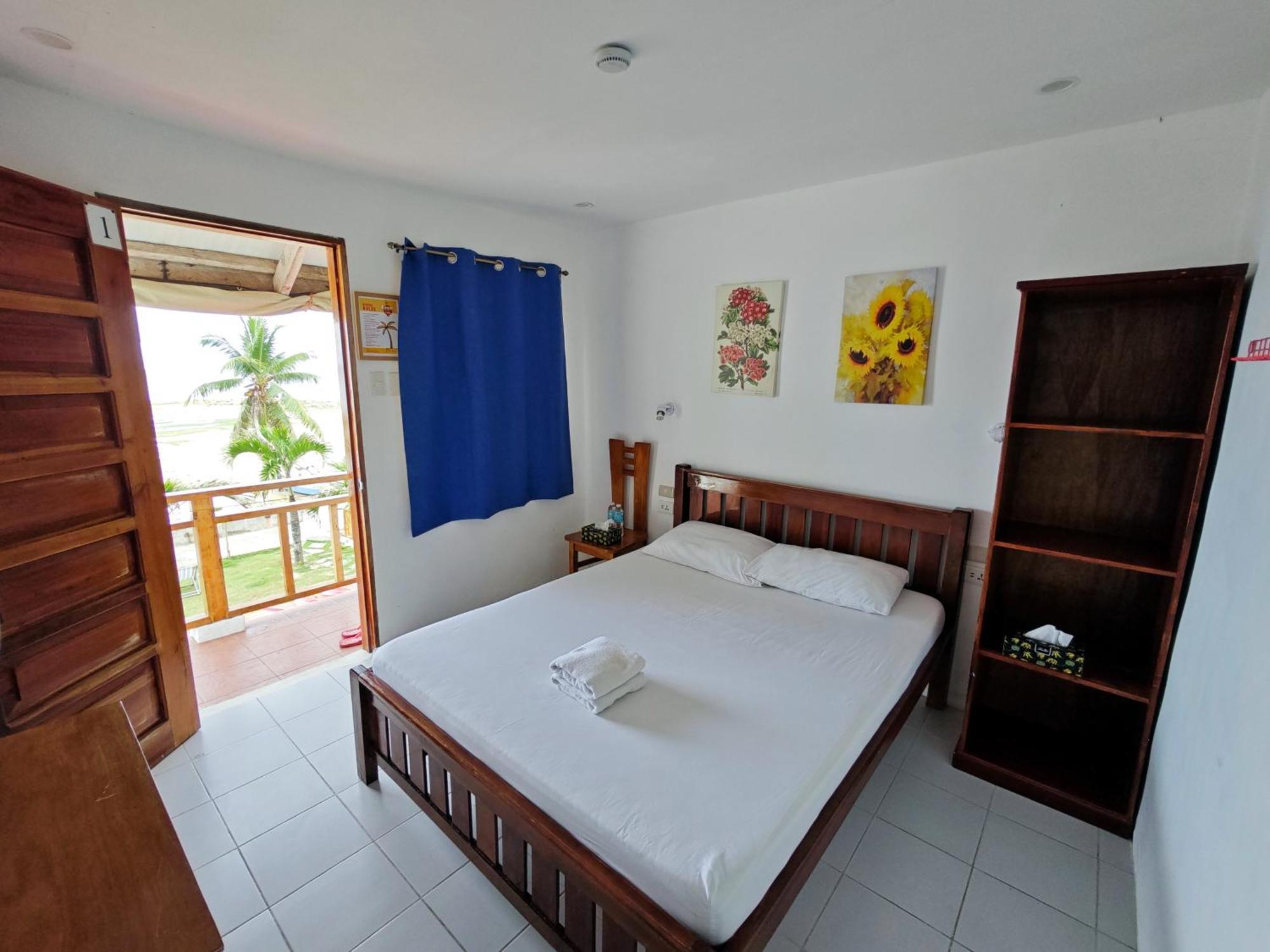Room-Cola Inn ซีคีฮอร์ ภายนอก รูปภาพ